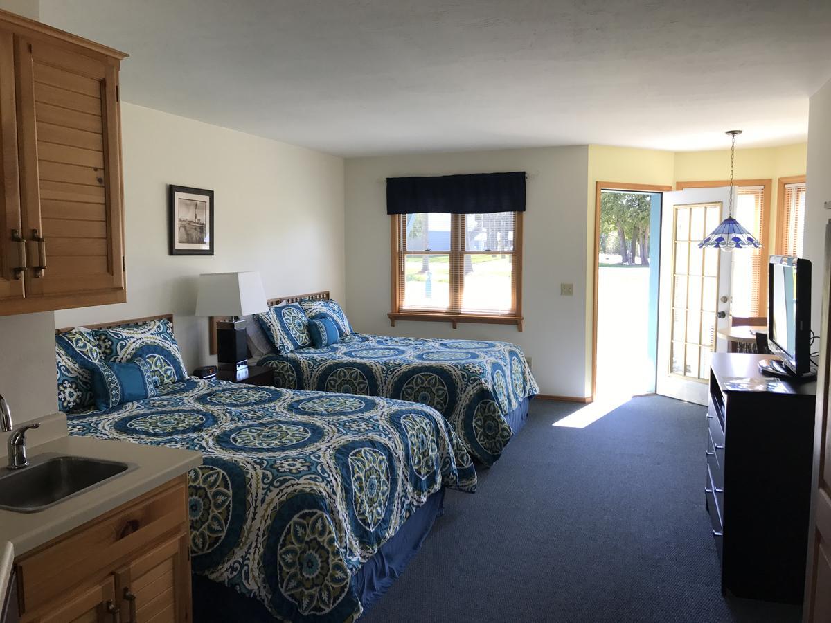 Harbor Light Inn Gills Rock Экстерьер фото