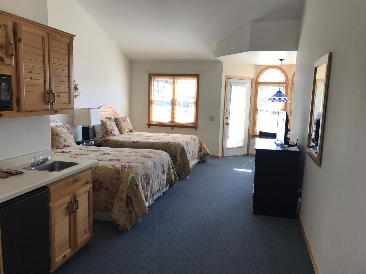 Harbor Light Inn Gills Rock Экстерьер фото